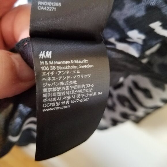 H & M Black and white leopard print sheer scarf - Picture 8 of 9